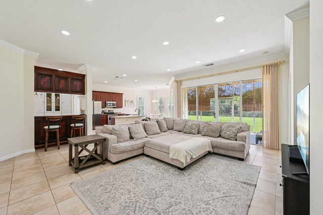 5 of 30 - 10755 Sw Waterway Lane, Port Saint Lucie, FL