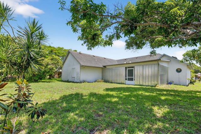 5 of 47 - 2350 Se Saphire Terrace, Port Saint Lucie, FL