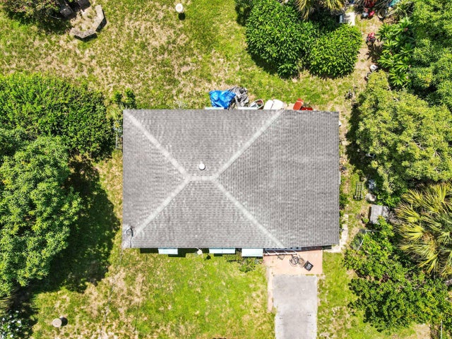 3 of 19 - 2653 Gulfstream Road, Palm Springs, FL