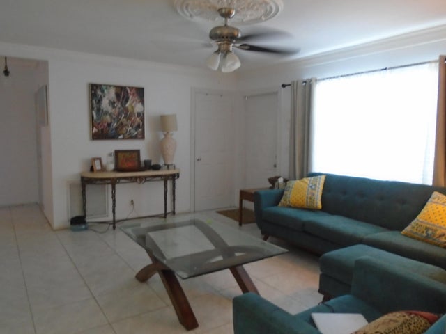 5 of 30 - 294 Springfield Drive, West Palm Beach, FL