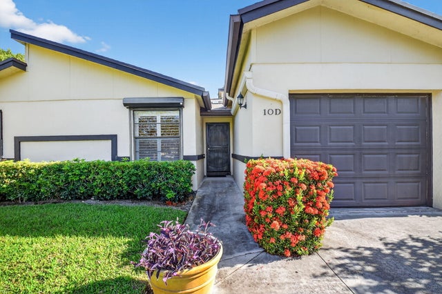 2 of 49 - 10 Ridge Point Drive #d, Boynton Beach, FL