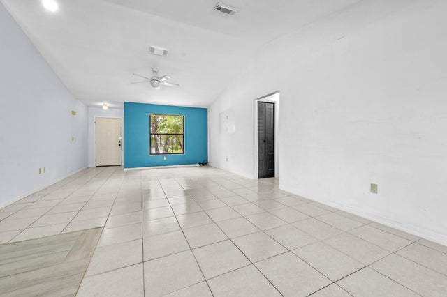 5 of 30 - 1192 Sw Irving Street, Port Saint Lucie, FL