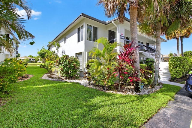 3 of 68 - 5844 Areca Palm Ct., Unit B, Delray Beach, FL