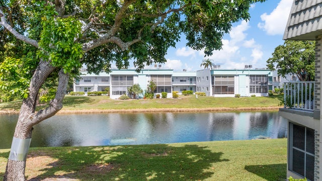 1 of 28 - 477 Monaco J, Delray Beach, FL