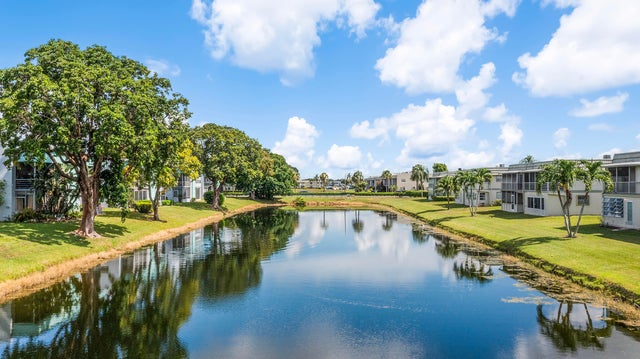 2 of 28 - 477 Monaco J, Delray Beach, FL