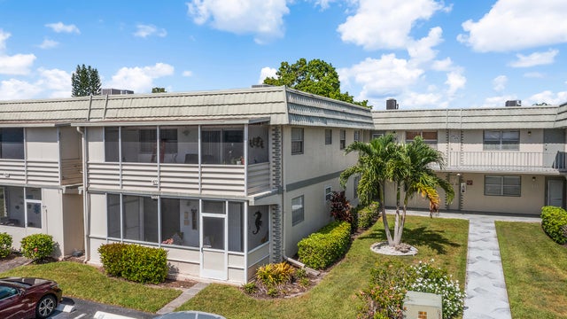 4 of 28 - 477 Monaco J, Delray Beach, FL