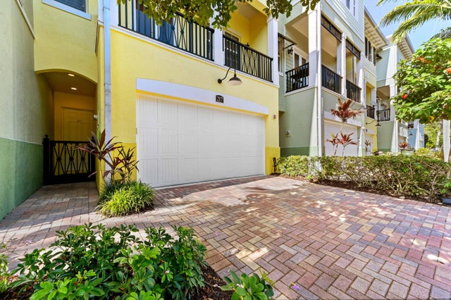 2 of 36 - 217 N Latitude Circle, Delray Beach, FL