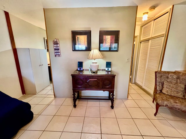 5 of 20 - 707 S 19th Avenue #11, Hollywood, FL