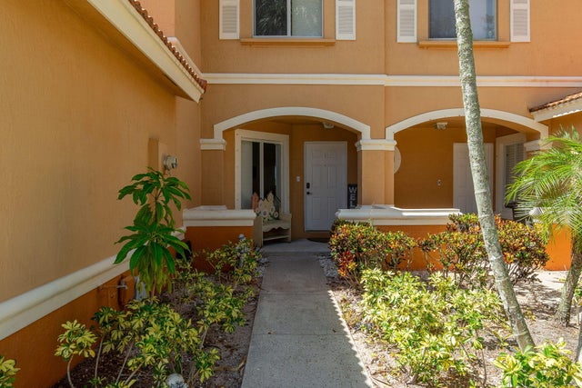 1 of 39 - 6242 Eaton Street, West Palm Beach, FL