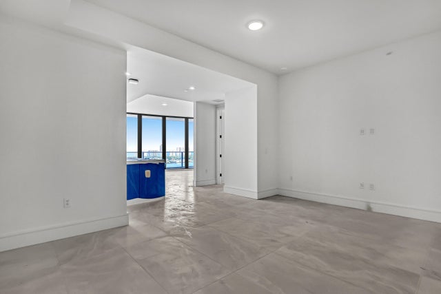 5 of 57 - 220 Lake Shore Drive #n-2103, Lake Park, FL