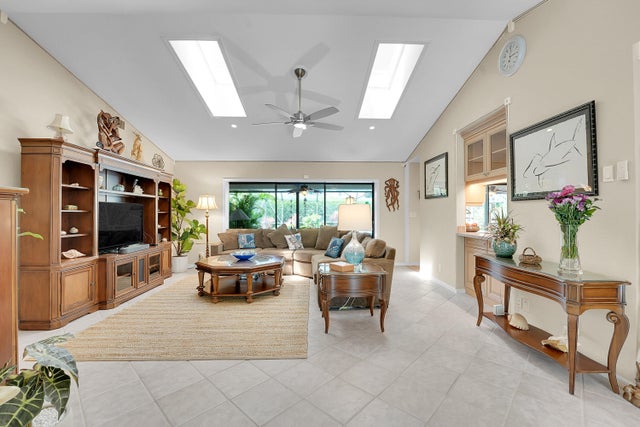 5 of 56 - 2647 Monaco Terrace, Palm Beach Gardens, FL