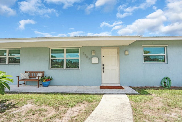 2 of 21 - 3387 Bermuda Road, Palm Beach Gardens, FL