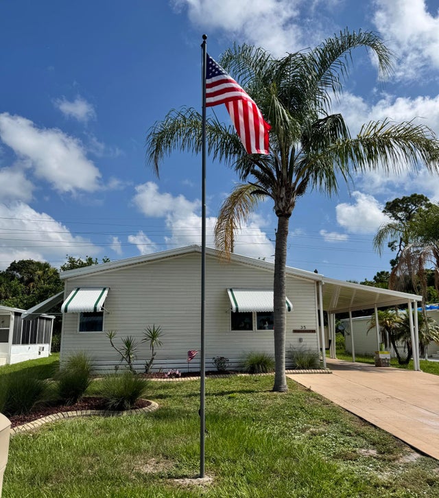 1 of 40 - 35 La Puerta Del Norte, Fort Pierce, FL
