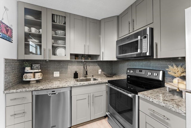 5 of 35 - 151 Fanshaw D, Boca Raton, FL