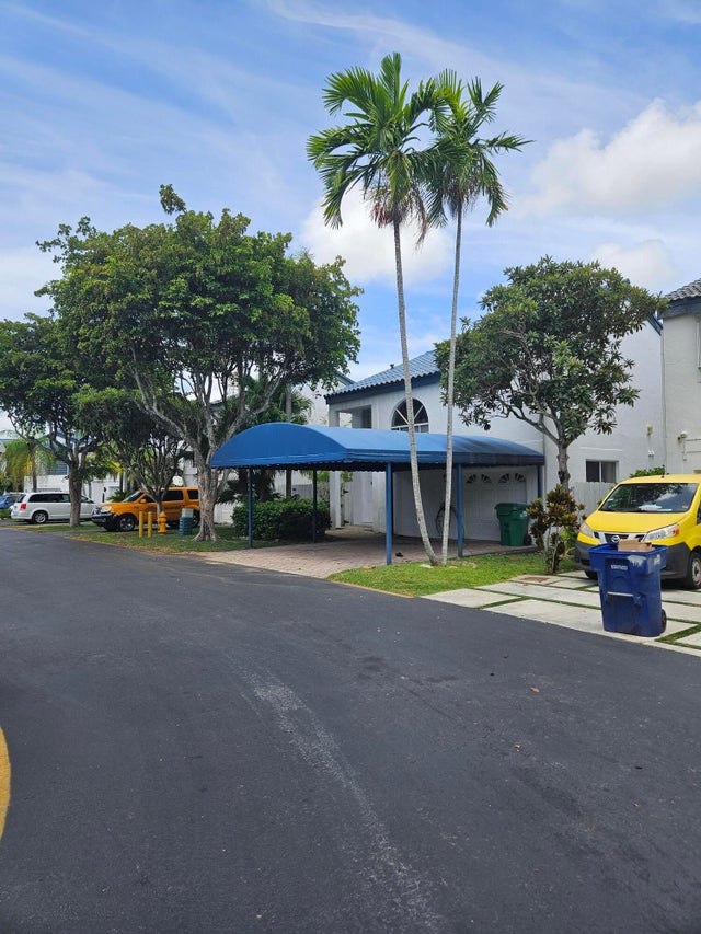 3 of 30 - 21109 Ne 3 Court, Miami, FL