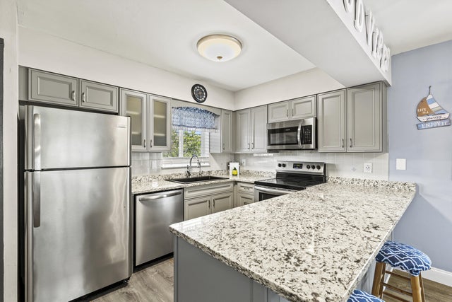 5 of 20 - 144 Se Village Drive #144, Port Saint Lucie, FL