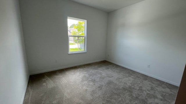 5 of 58 - 584 Se Ranch Oak Circle, Port Saint Lucie, FL