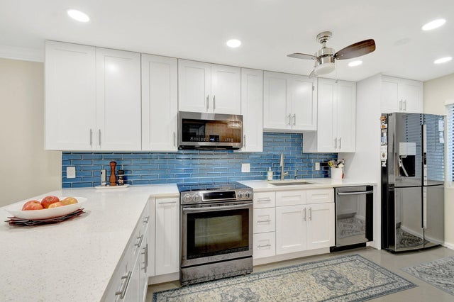 3 of 50 - 4822 Esedra Court #208, Lake Worth, FL