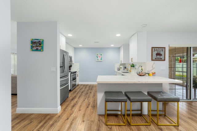 5 of 32 - 9055 Brandy Lane, Lake Worth, FL
