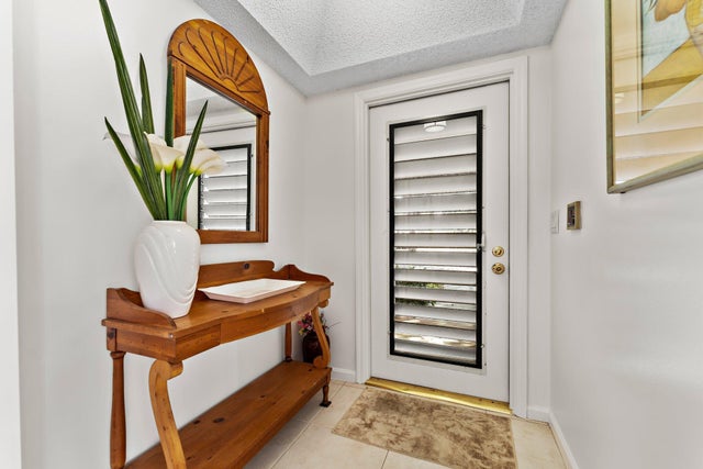 3 of 35 - 527 Brackenwood Place, Palm Beach Gardens, FL