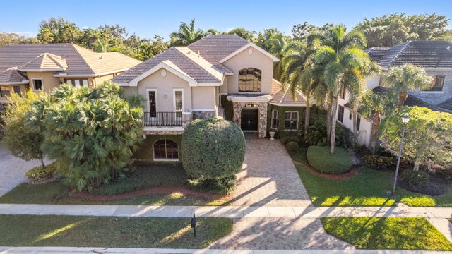 1 of 16 - 10380 Trianon Place, Wellington, FL