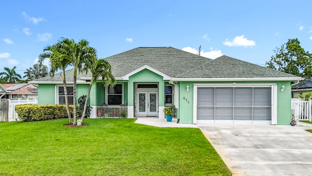 1 of 41 - 633 Se Dean Terrace, Port Saint Lucie, FL