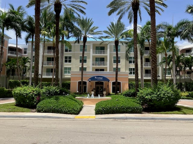 2 of 29 - 802 W Windward 204 Way #204, Lantana, FL