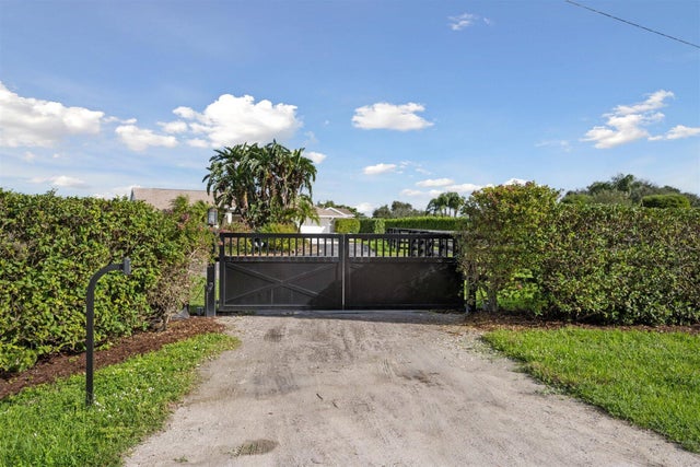 4 of 54 - 2904 Appaloosa Trail, Wellington, FL