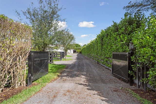 5 of 54 - 2904 Appaloosa Trail, Wellington, FL