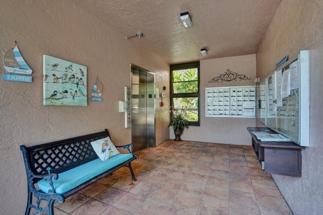 4 of 60 - 7320 Amberly Lane #406, Delray Beach, FL