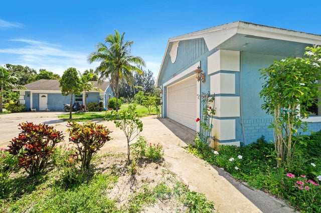 3 of 45 - 2587 E Road, Loxahatchee Groves, FL