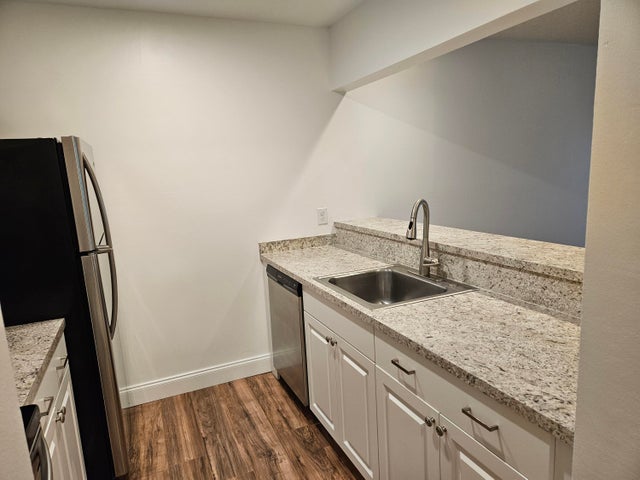 5 of 11 - 825 Nw 13th Street #115, Boca Raton, FL