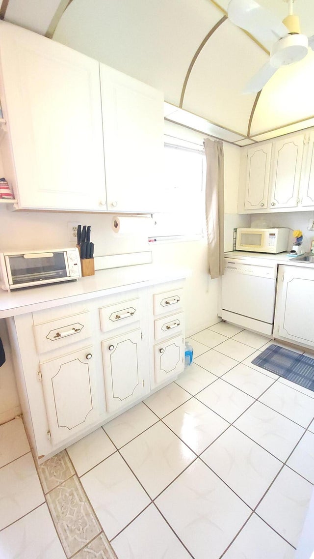 4 of 40 - 147 Bedford F, West Palm Beach, FL