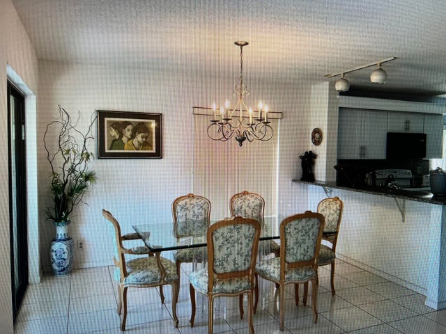 5 of 37 - 10915 Palm Lake Avenue #102, Boynton Beach, FL