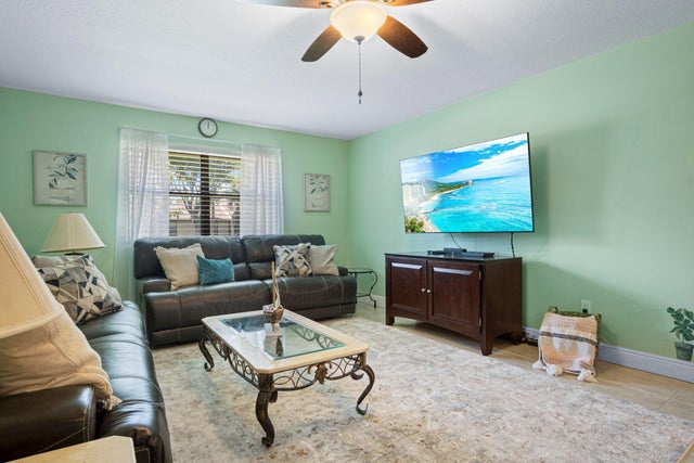 5 of 41 - 105 Rose Bay Court, Royal Palm Beach, FL