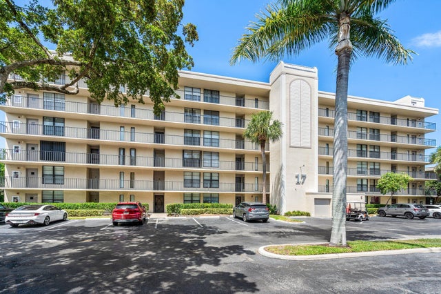 3 of 44 - 17 Royal Palm Way #504, Boca Raton, FL