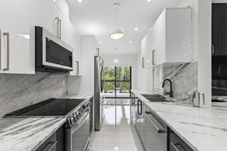 Photo of Listing #RX-11112305