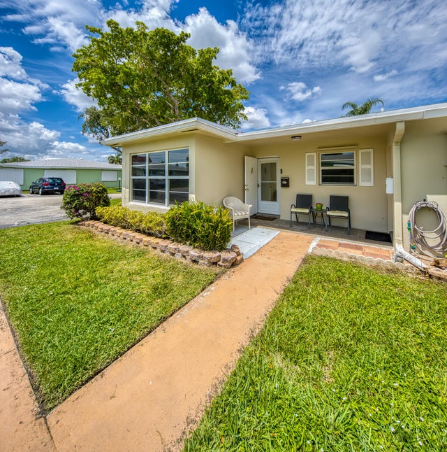 1 of 17 - 211 Bayview Avenue #a, Boynton Beach, FL