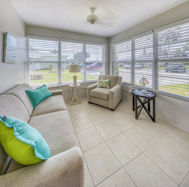 3 of 17 - 211 Bayview Avenue #a, Boynton Beach, FL