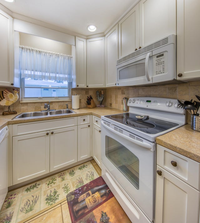 4 of 17 - 211 Bayview Avenue #a, Boynton Beach, FL