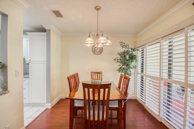 5 of 17 - 10 Lexington Lane E #b, Palm Beach Gardens, FL