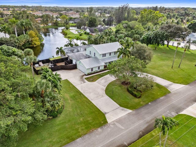 2 of 44 - 864 Whippoorwill Row, West Palm Beach, FL