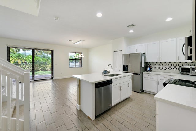 5 of 26 - 4907 Nw 51st Terrace, Tamarac, FL