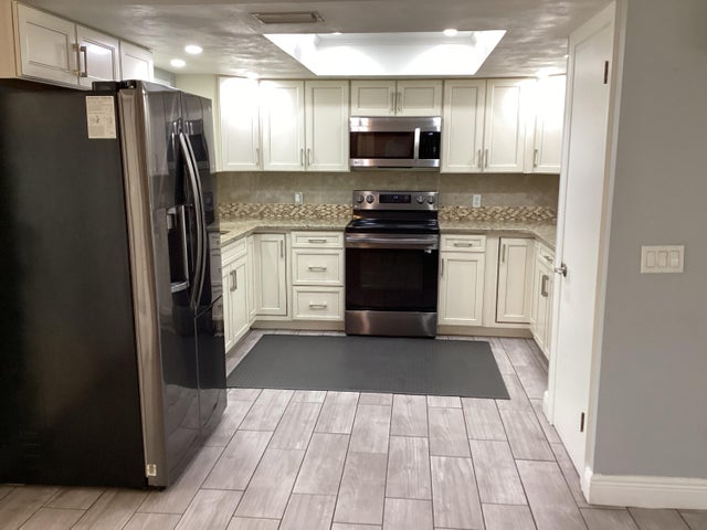 4 of 47 - 7205 Penny Lane, Fort Pierce, FL