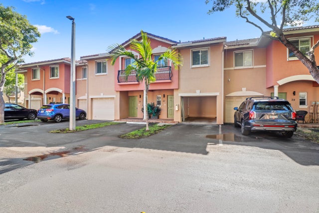 4 of 47 - 37 Se 3rd Avenue, Hallandale Beach, FL