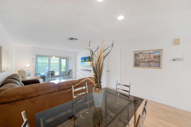 2 of 29 - 13670 Via Flora #b, Delray Beach, FL