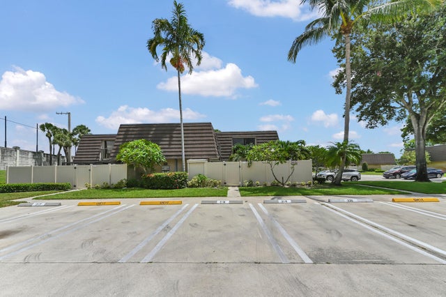 2 of 19 - 7315 73rd Way, West Palm Beach, FL