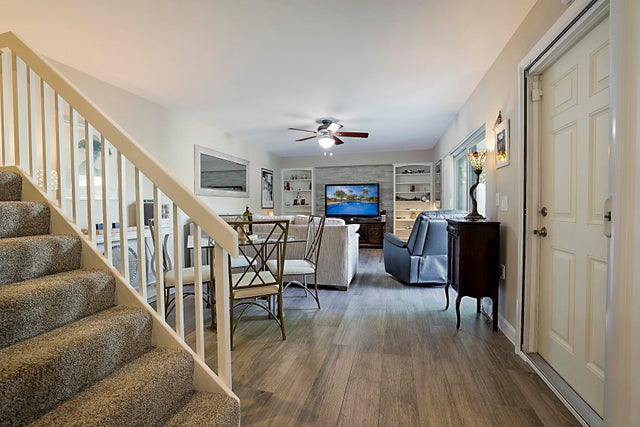 2 of 25 - 8025 80th Way, West Palm Beach, FL