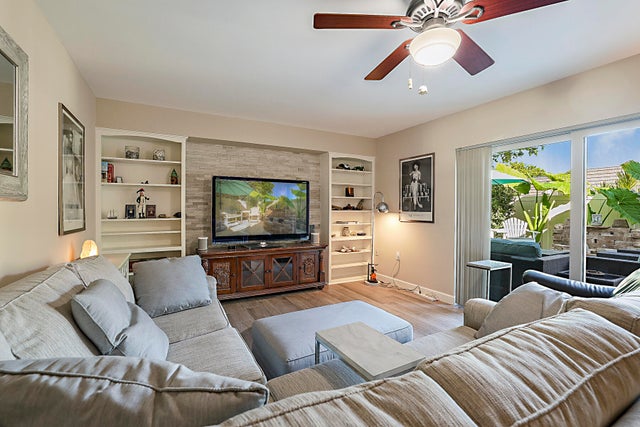 5 of 25 - 8025 80th Way, West Palm Beach, FL