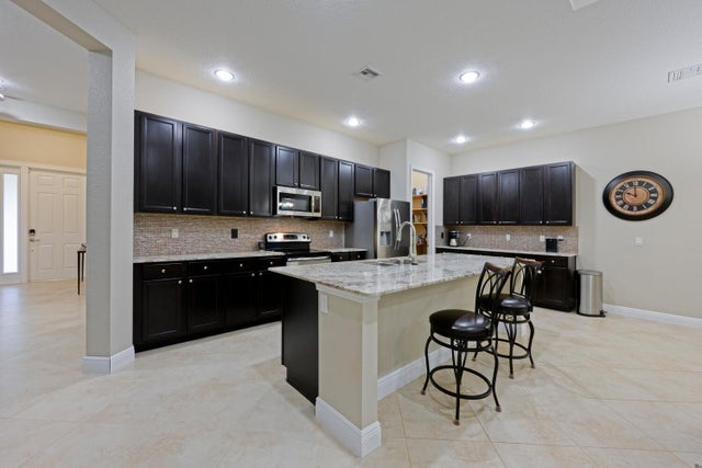 4 of 27 - 8024 Sw Marin Drive, Stuart, FL